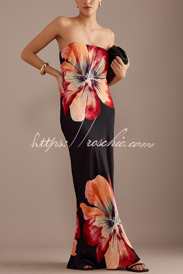 Anna™ | Charmantes Damen-Satin mit Blumenmuster, Bandeau-Design, Weites Maxi-Kleid