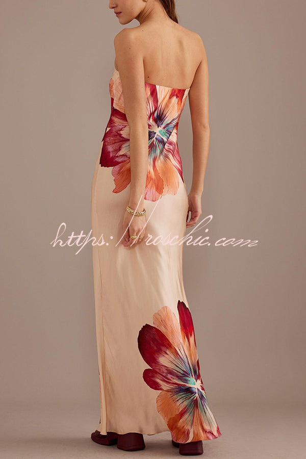 Anna™ | Charmantes Damen-Satin mit Blumenmuster, Bandeau-Design, Weites Maxi-Kleid